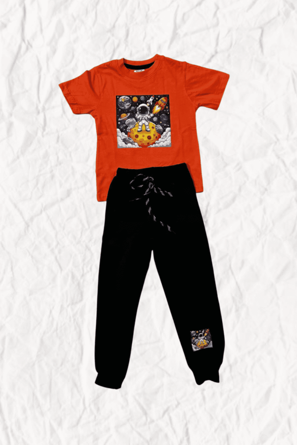 T-shirt & Jogger Set